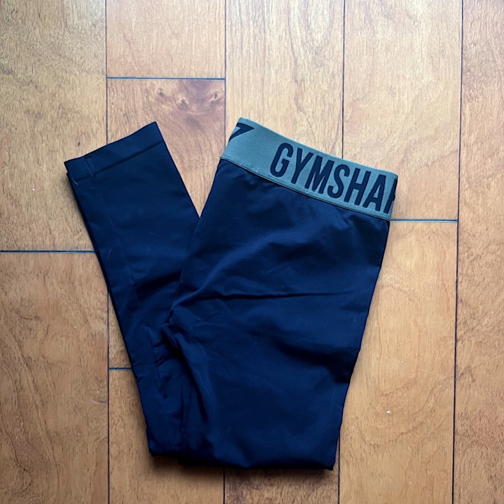 Gym Shark Olive Waistband